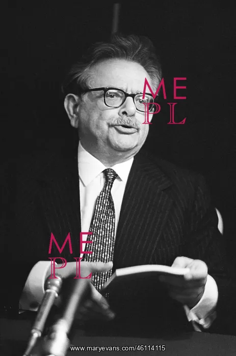 : The writer Elias Canetti : The writer Elias Canetti