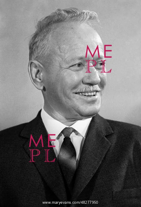 : Writer M. Sholokhov : Writer M. Sholokhov