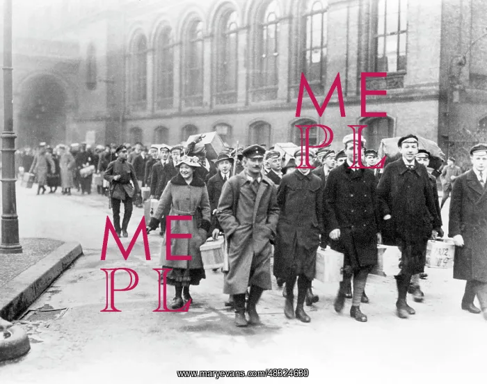 : Wroclaw high school students as volunteers : Wroclaw high school students as volunteers