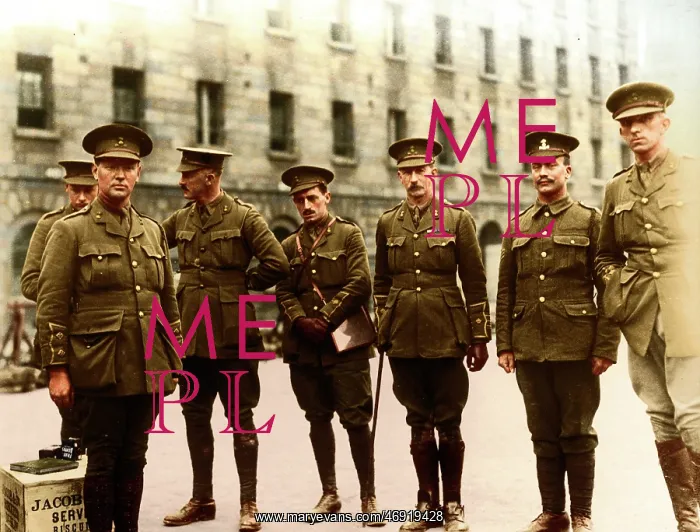 : WW1 100. WW1 - Irish soldiers of the Royal Dublin Fusiliers prepare to go to war : WW1 100. WW1 - Irish soldiers of the Royal Dublin Fusiliers prepare to go to war