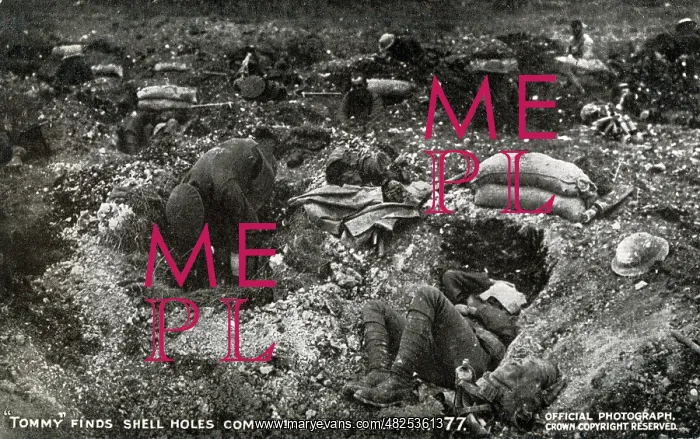 : WW1 - British soldiers sleeping in shell holes : WW1 - British soldiers sleeping in shell holes