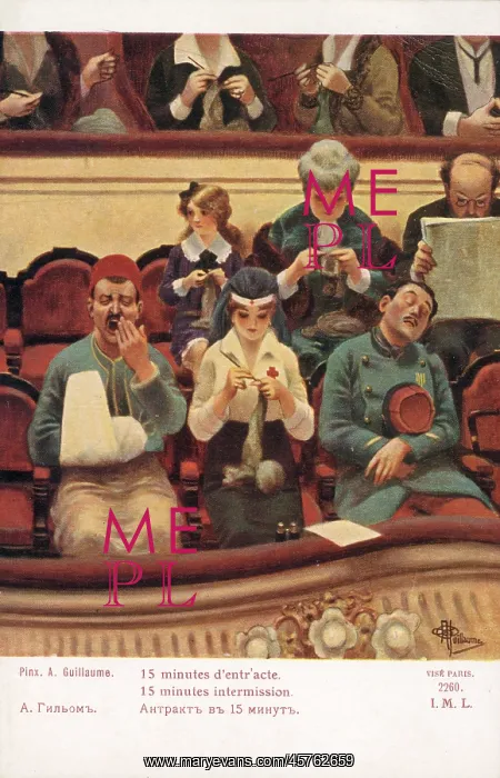 : WW1 - Knitting during show intermission, Paris : WW1 - Knitting during show intermission, Paris