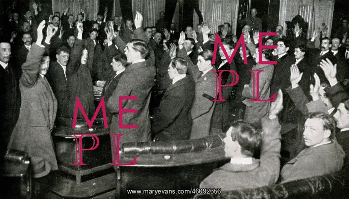 : WW1 - Recruitment Day - Lord Derby's Group System : WW1 - Recruitment Day - Lord Derby's Group System