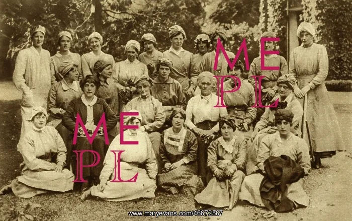 : WW1 - Titled Women Munitions Workers : WW1 - Titled Women Munitions Workers
