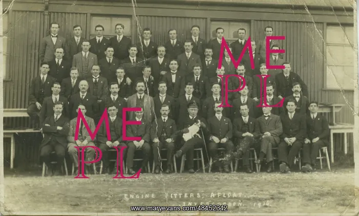 : WW1 Warship Engine Fitters : WW1 Warship Engine Fitters