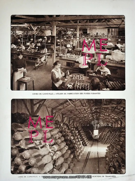 : WW1 - Workers filling shells - Gaineville ammunition factory : WW1 - Workers filling shells - Gaineville ammunition factory