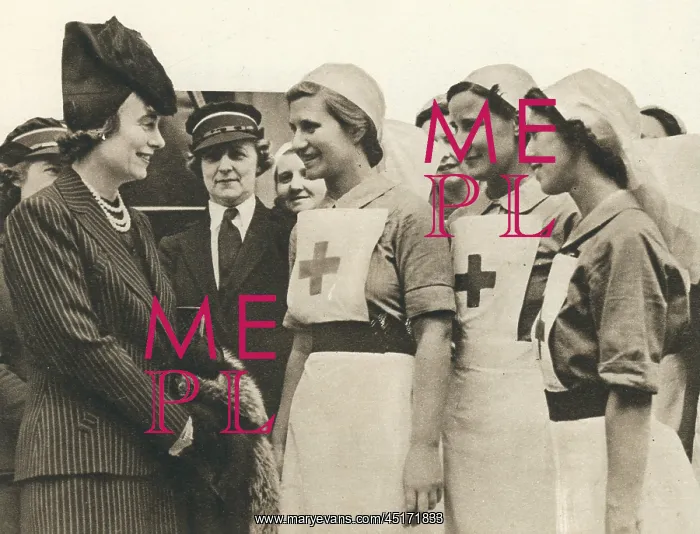 : WW2 British Red Cross Nurses : WW2 British Red Cross Nurses