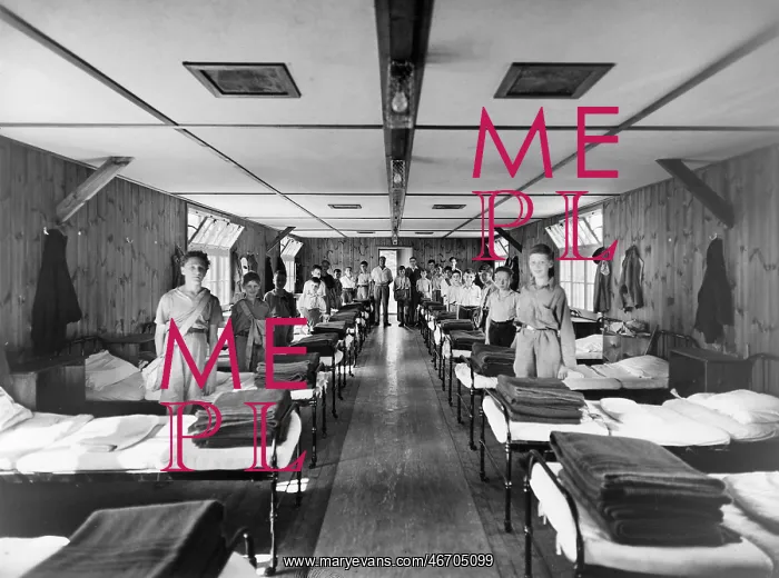 : WW2 - Evacuation : WW2 - Evacuation