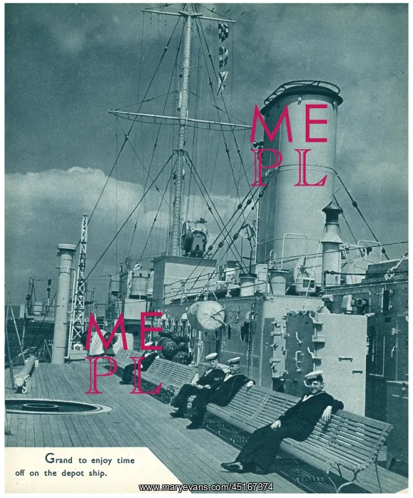 : WW2 Submarine Crew On The Depot Ship : WW2 Submarine Crew On The Depot Ship