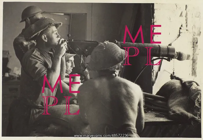 : WW2 - Vickers machine gun crew : WW2 - Vickers machine gun crew