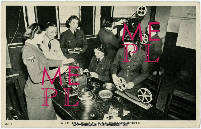 : WW2 - With the W.A.A.F. - Cine Projectionists : WW2 - With the W.A.A.F. - Cine Projectionists