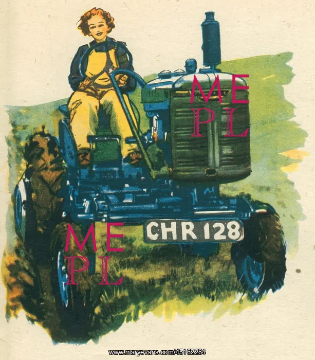 : WW2, Women's Land Army Tractor Driver : WW2, Women's Land Army Tractor Driver
