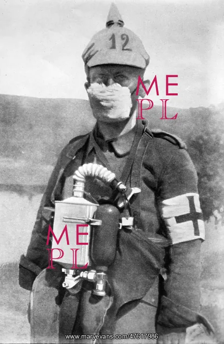 : WWI, German Gas Mask : WWI, German Gas Mask
