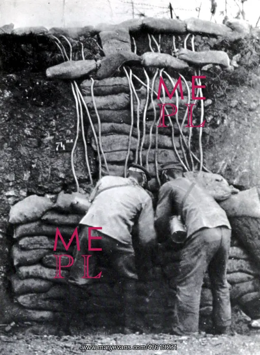 : WWI, Germans Ready to Release Poison Gas : WWI, Germans Ready to Release Poison Gas