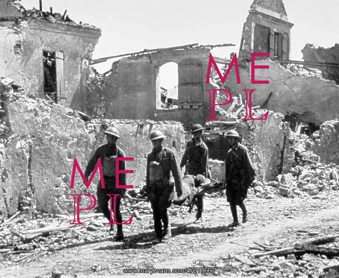 : WWI, Stretcher Bearers, 1918 : WWI, Stretcher Bearers, 1918