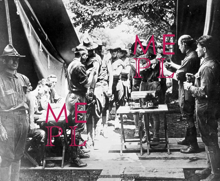 : WWI, Typhoid Inoculation : WWI, Typhoid Inoculation