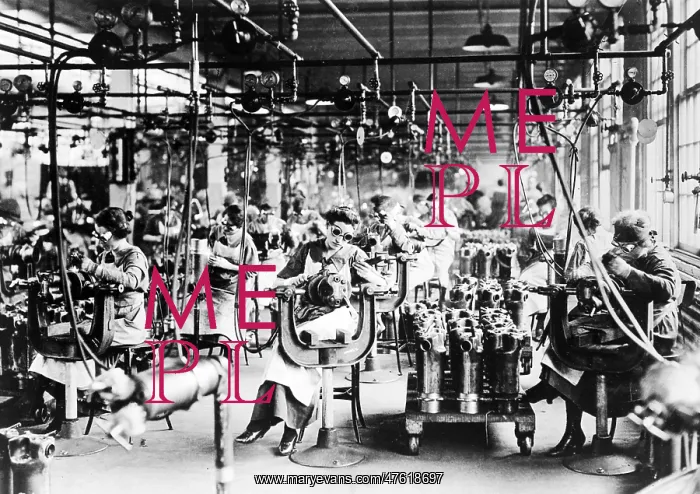 : WWI, Women Welders : WWI, Women Welders