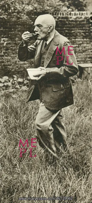 : WWII - the man who eats grass, Mr J. R. B. Branson : WWII - the man who eats grass, Mr J. R. B. Branson