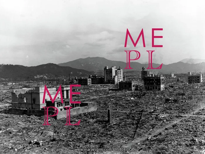 : WWII, Nagasaki, Aftermath of Atomic Bomb, 1945 : WWII, Nagasaki, Aftermath of Atomic Bomb, 1945