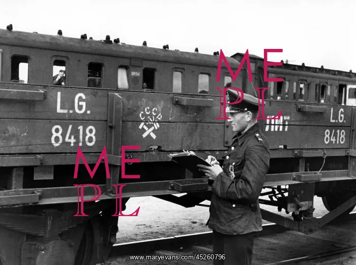 : WWII - Train Captured by Russians 1943 : WWII - Train Captured by Russians 1943
