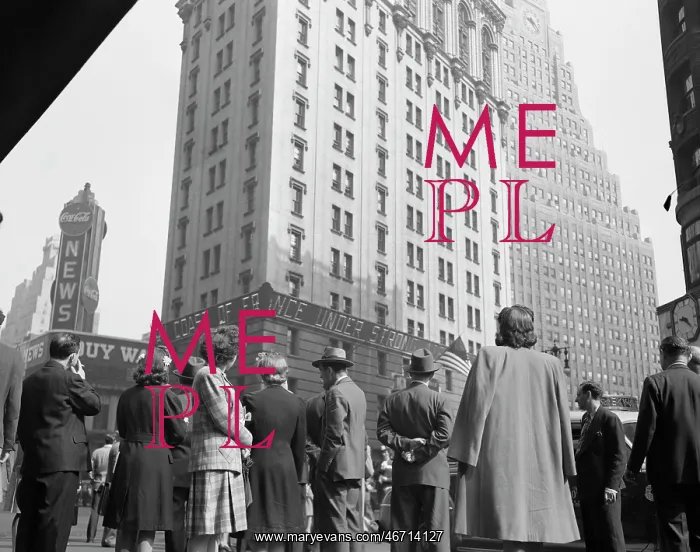: Wwii - World War Ii - Times Square : Wwii - World War Ii - Times Square
