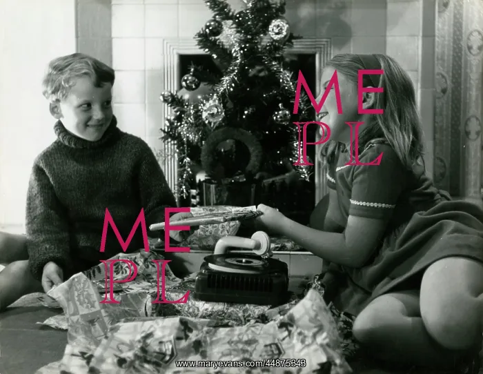 : XMAS SIBLINGS : XMAS SIBLINGS