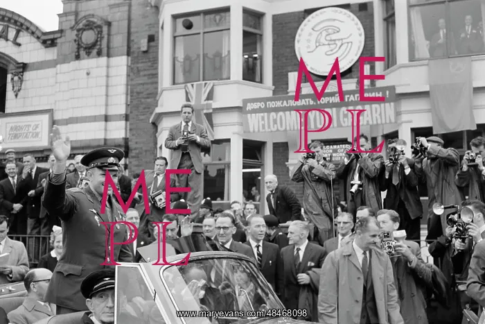 : Y. Gagarin on a visit to Great Britain : Y. Gagarin on a visit to Great Britain