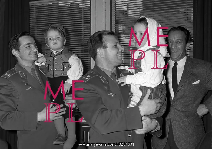 : Y.A. Gagarin and V.F. Bykovsky visit Norway : Y.A. Gagarin and V.F. Bykovsky visit Norway