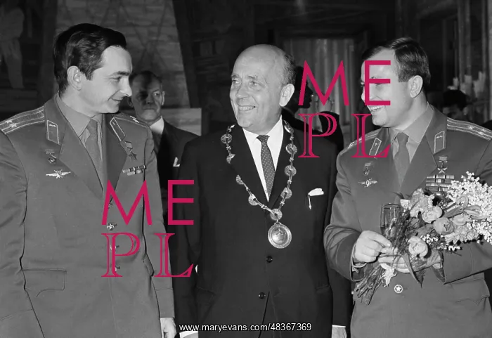 : Y.A. Gagarin and V.F. Bykovsky visit Norway : Y.A. Gagarin and V.F. Bykovsky visit Norway