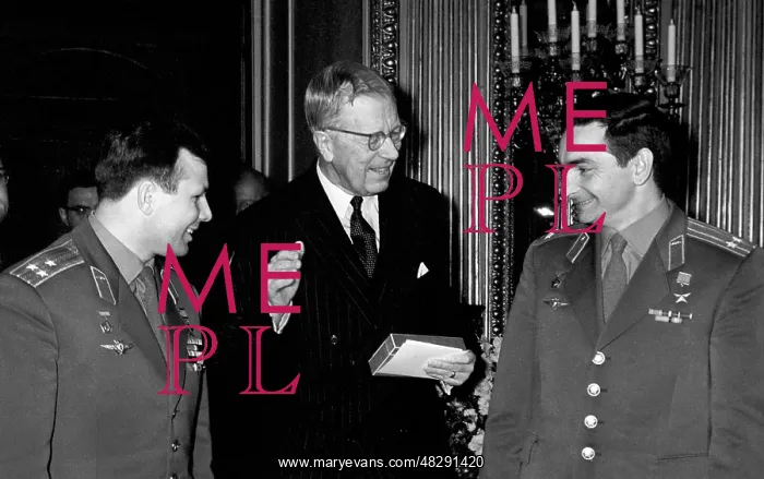 : Y.A. Gagarin and V.F. Bykovsky visit Sweden : Y.A. Gagarin and V.F. Bykovsky visit Sweden