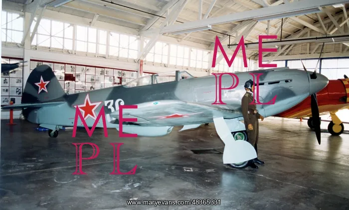 : Yakovlev Yak-9U 36 White : Yakovlev Yak-9U 36 White