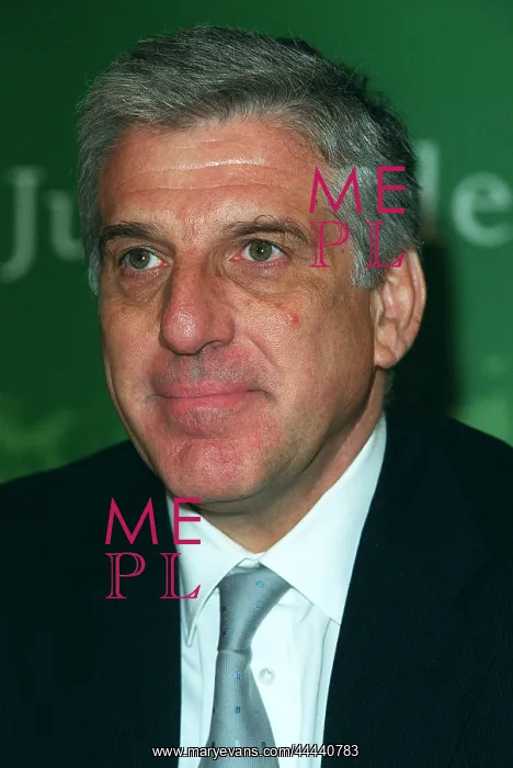 : Yannos Papantoniou : Yannos Papantoniou