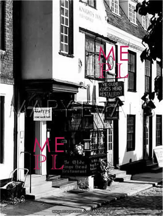 : YE OLDE KING'S HEAD : YE OLDE KING'S HEAD