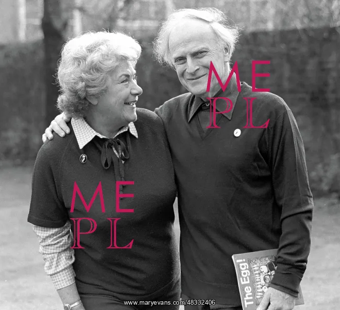 : Yehudi Menuhin and Kay Webb : Yehudi Menuhin and Kay Webb