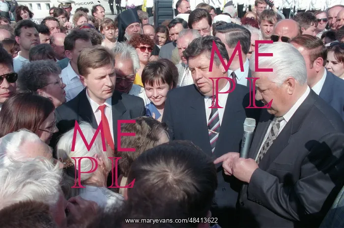 : Yeltsin in Astrakhan : Yeltsin in Astrakhan