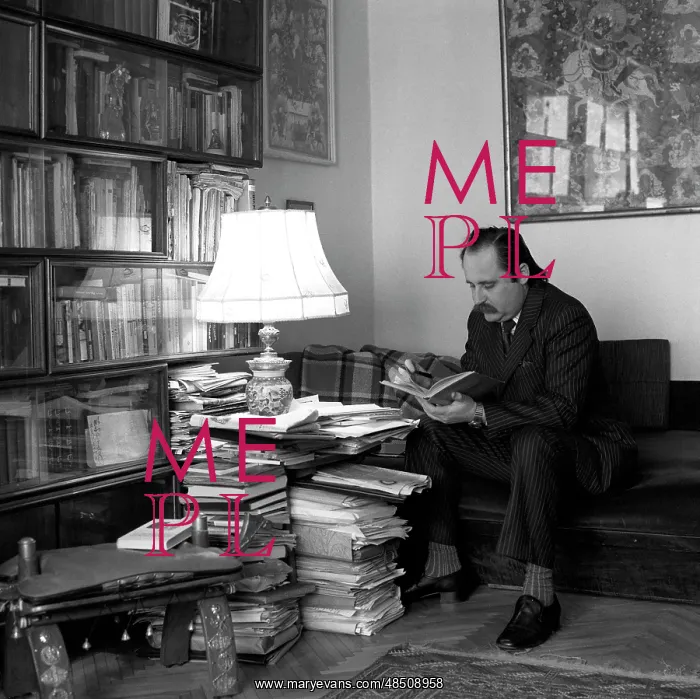 : Yeremey Parnov, 1977 : Yeremey Parnov, 1977