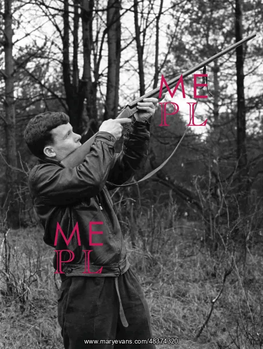 : Yevgeny Khrunov hunting, 1969 : Yevgeny Khrunov hunting, 1969