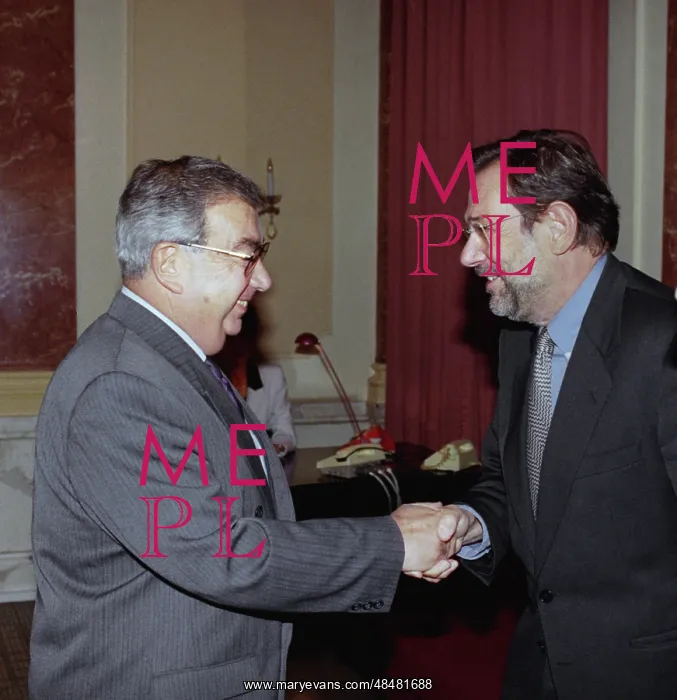 : Yevgeny Primakov visits Austria : Yevgeny Primakov visits Austria