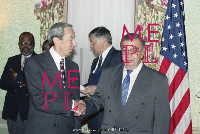 : Yevgeny Primakov visits USA : Yevgeny Primakov visits USA