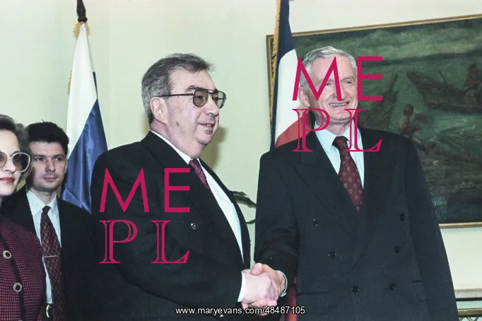 : Yevgeny Primakov Visits Yugoslavia : Yevgeny Primakov Visits Yugoslavia
