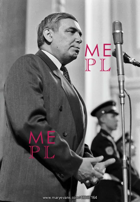 : Yevgeny Sidorov, 1992 : Yevgeny Sidorov, 1992