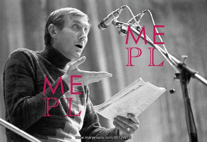 : Yevgeny Yevtushenko, 1976 : Yevgeny Yevtushenko, 1976