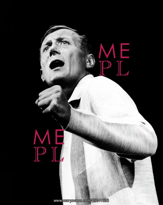 : Yevgeny Yevtushenko : Yevgeny Yevtushenko