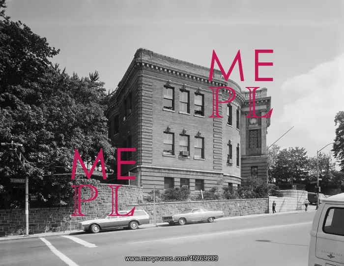 : Yonkers Public Library, ca. 1980. Northwest Wing : Yonkers Public Library, ca. 1980. Northwest Wing