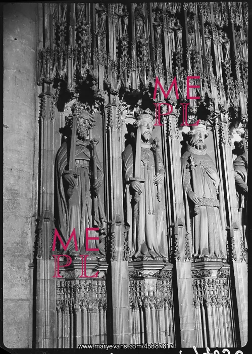 : York Minster, Minster Yard, York : York Minster, Minster Yard, York