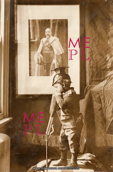 : Young boy soldier mourning Edward VII : Young boy soldier mourning Edward VII