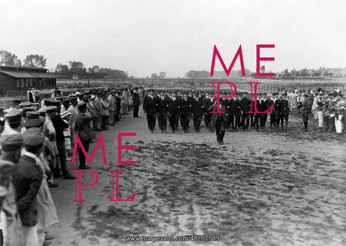 : Young men at a premilitary exercise, 1915 : Young men at a premilitary exercise, 1915