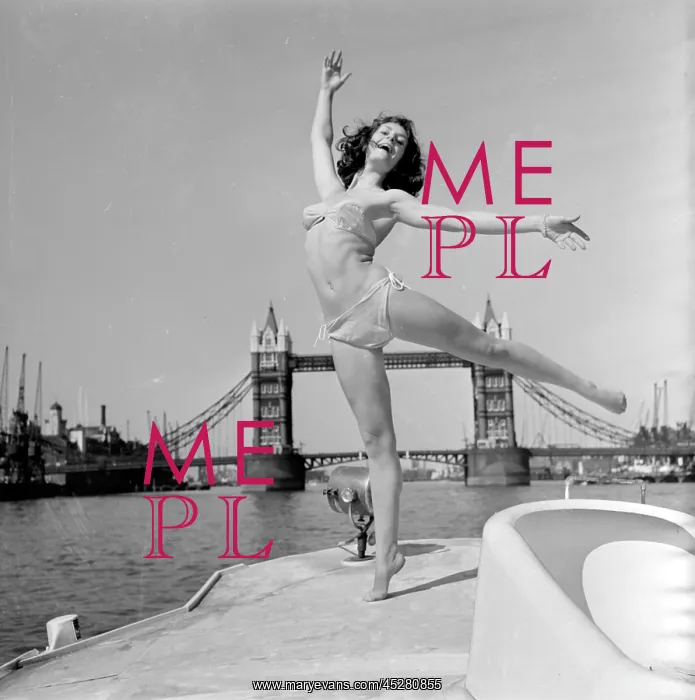  : Young woman modelling on a boat