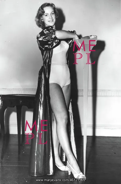 : Young woman modelling underwear : Young woman modelling underwear