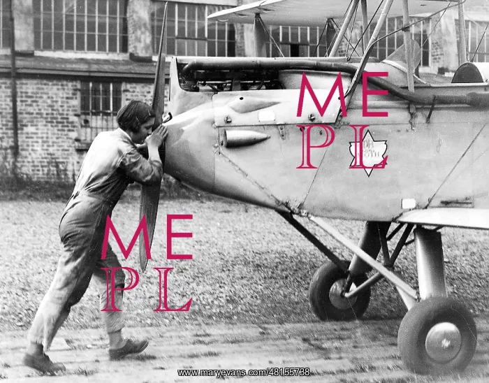 : The youngest female pilot in England, 1932 : The youngest female pilot in England, 1932